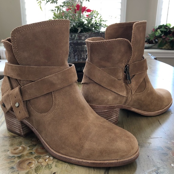elora ugg